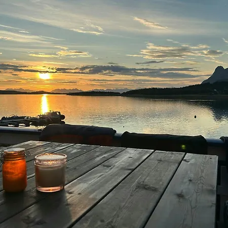 Feriehus With View Of The Lofoten Mountains *